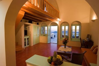 vallas apartments and villas