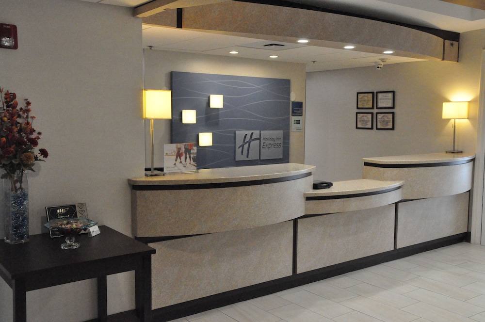 holiday inn express hotel and suites jackson by ihg