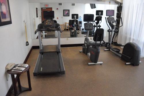 holiday inn express hotel and suites jackson by ihg