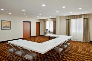 holiday inn express hotel and suites jackson by ihg