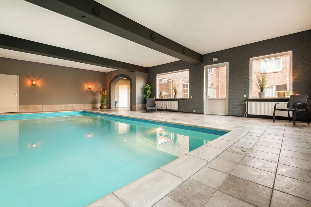 hotel de landmarke ootmarsum by flow