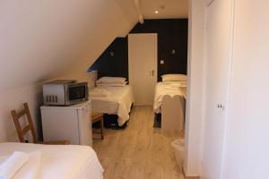 debden guest house