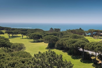 pine cliffs resort