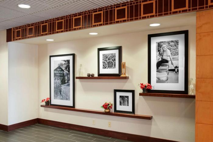hampton inn seymour