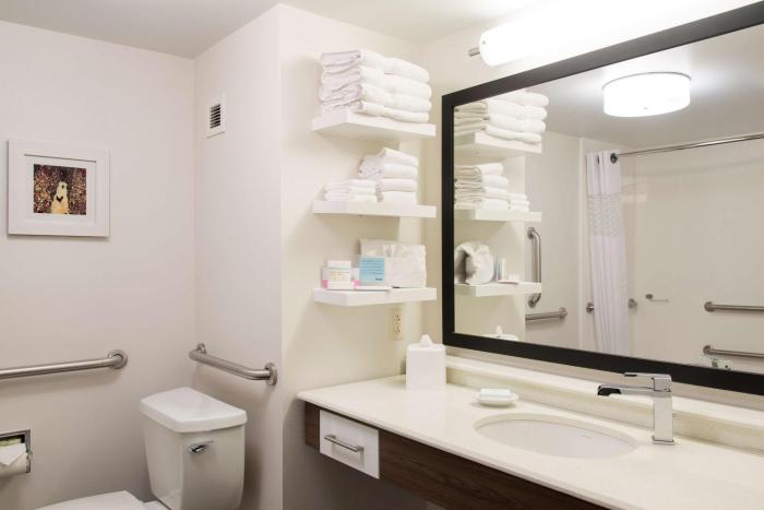 hampton inn seymour