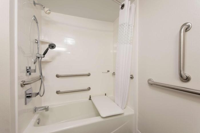 hampton inn seymour