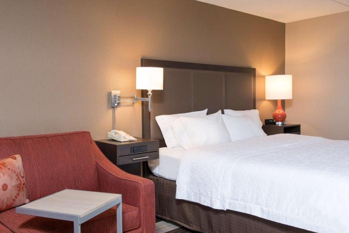 hampton inn seymour