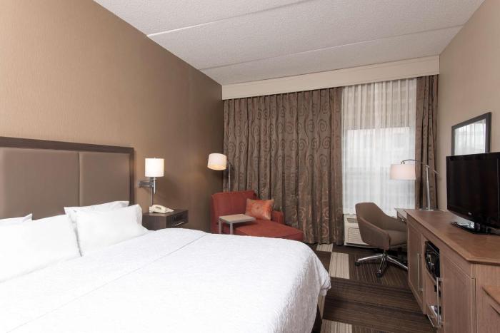 hampton inn seymour