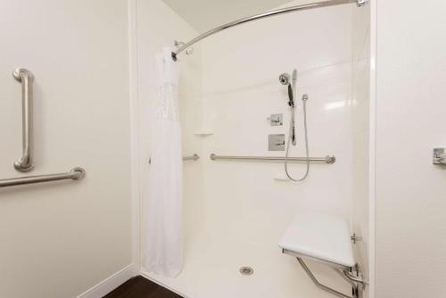 hampton inn seymour