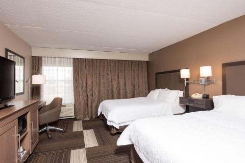 hampton inn seymour