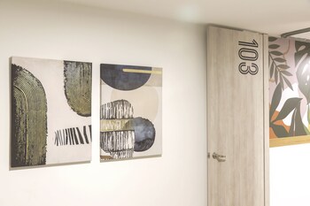 ventiuna hotel and hostel