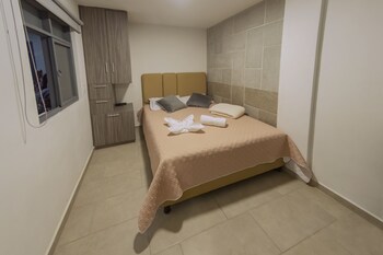 ventiuna hotel and hostel