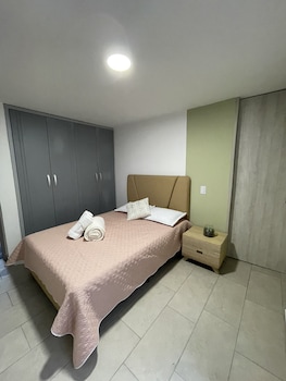 ventiuna hotel and hostel