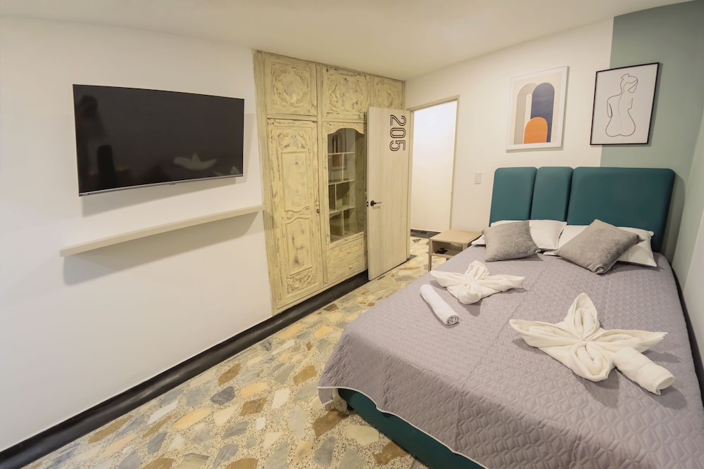 ventiuna hotel and hostel