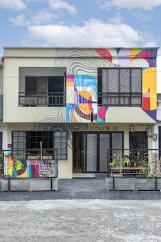 ventiuna hotel and hostel