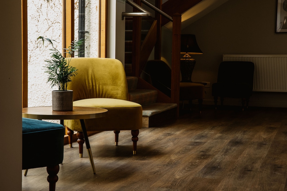 crooklands hotel
