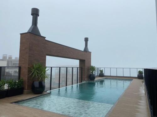 vfr estudios proximos da praia de bombas