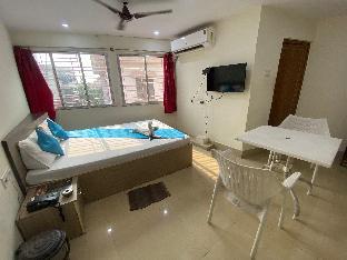 Vhyom Sky Palace,,1 star