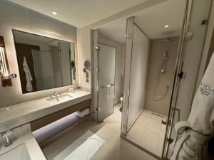 vida marina resort marassi