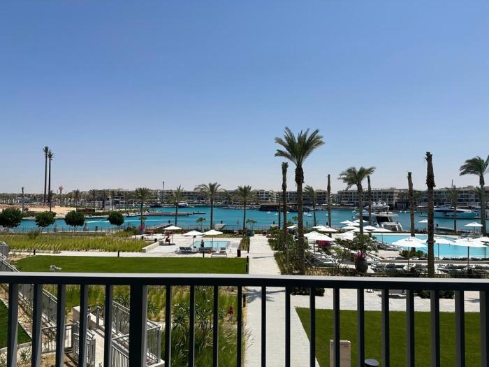 vida marina resort marassi