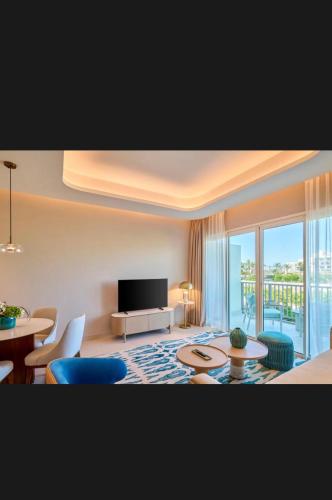 vida marina resort marassi