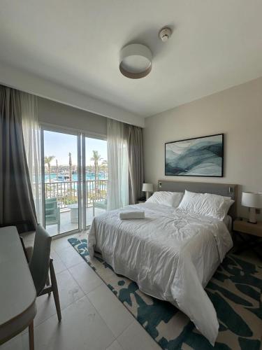vida marina resort marassi