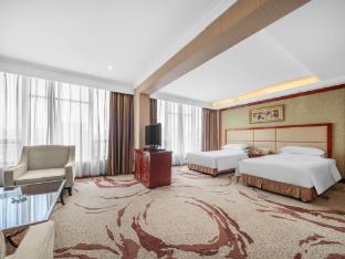 vienna hotel xiangyang railway station