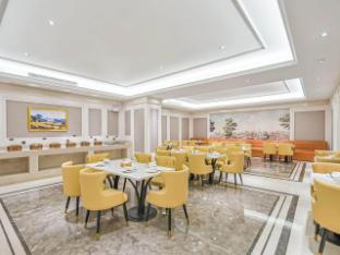 vienna hotel chongqing jiangjin wandaplaza shengquan templemetro station branch