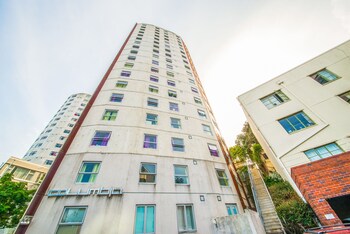 columbia apartments