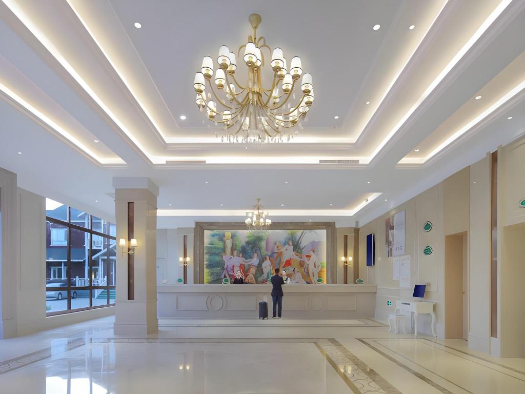 vienna international hotel qidong jiangtian ecological park