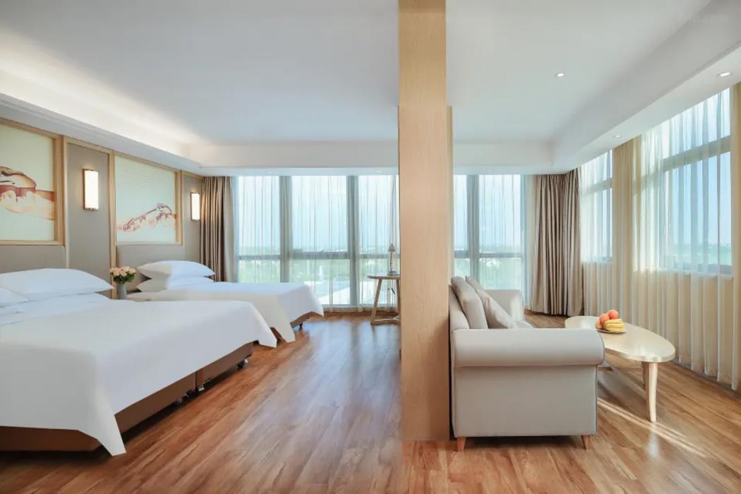 vienna international hotel qidong jiangtian ecological park