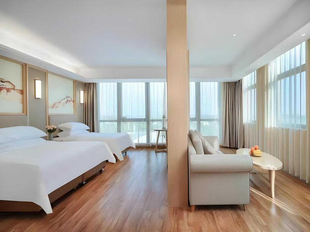 vienna international hotel qidong jiangtian ecological park