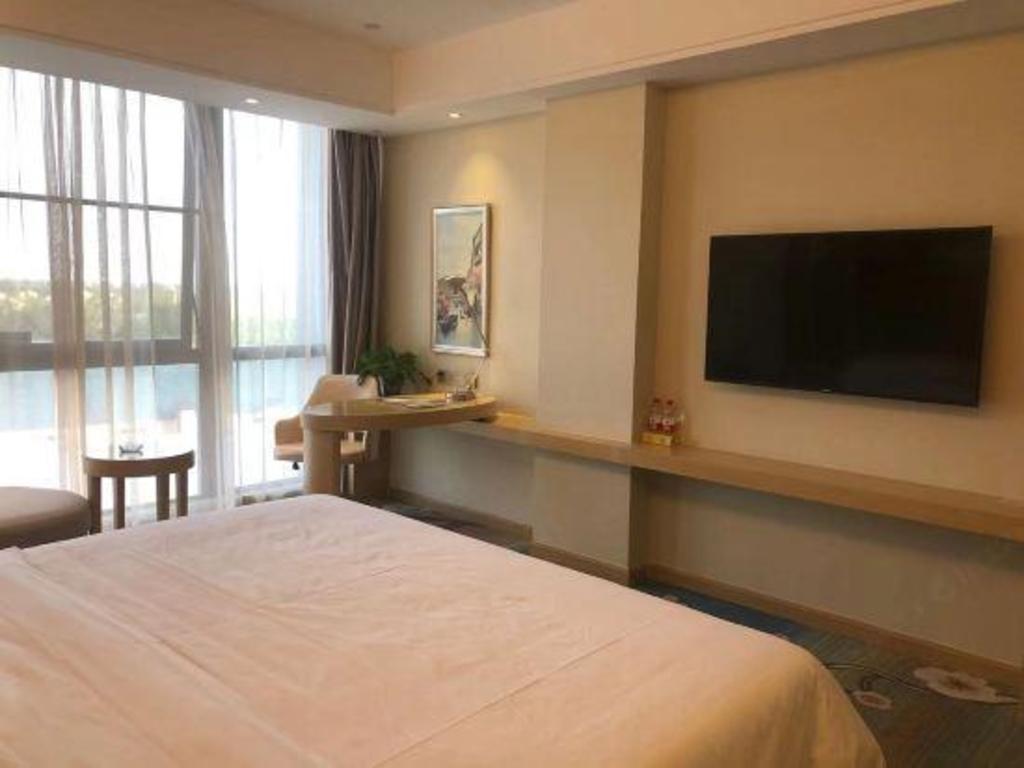 vienna international hotel qidong jiangtian ecological park