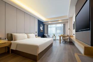 vienna international hotel shenzhen airport hezhou store