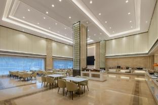 vienna international hotel shenzhen airport hezhou store