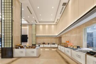 vienna international hotel shenzhen airport hezhou store