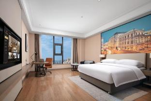 vienna international hotel zhijiang heping bridge