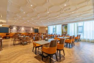 vienna international hotel zhijiang heping bridge