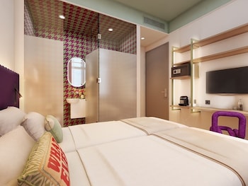 city hotel rembrandt square