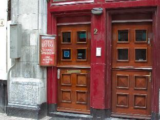 city hotel rembrandt square