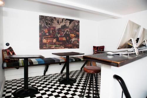 city backpackers hostel