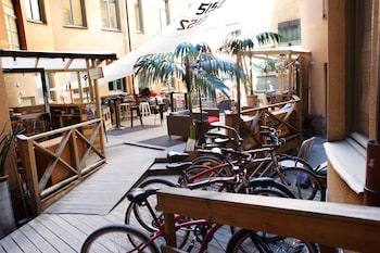 city backpackers hostel