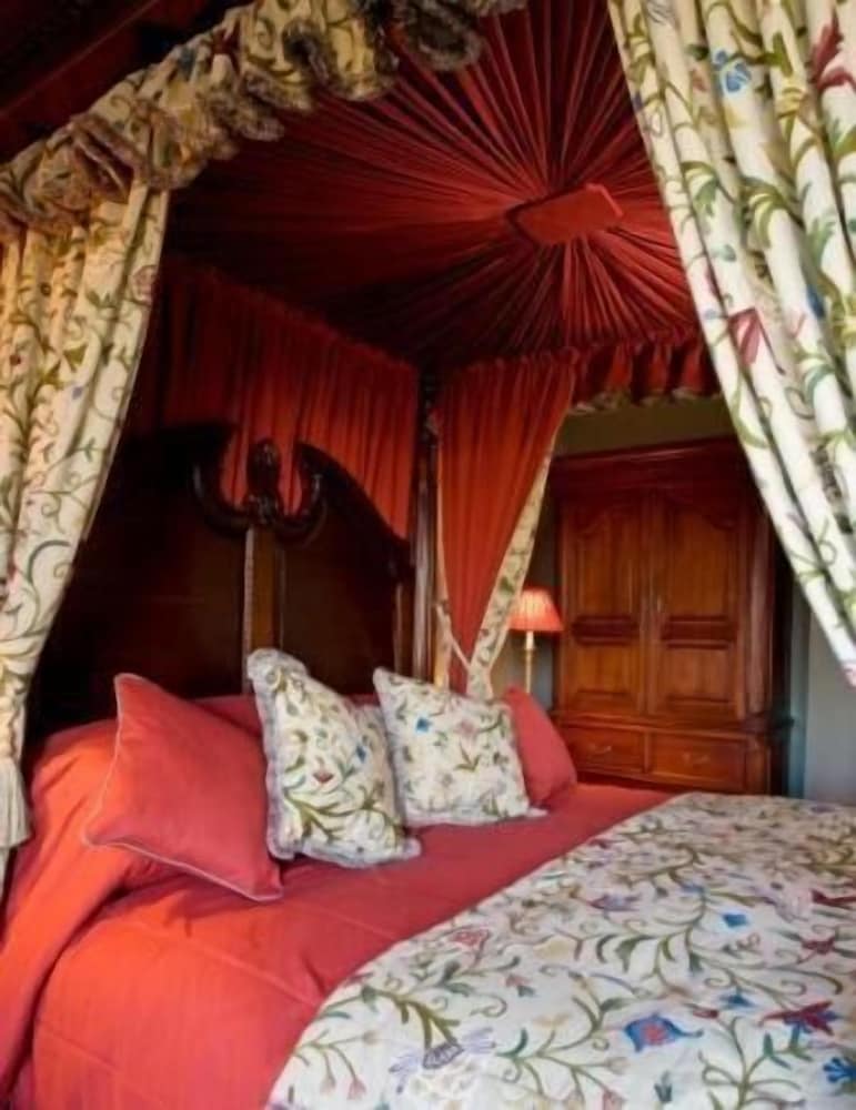 castle house bandb