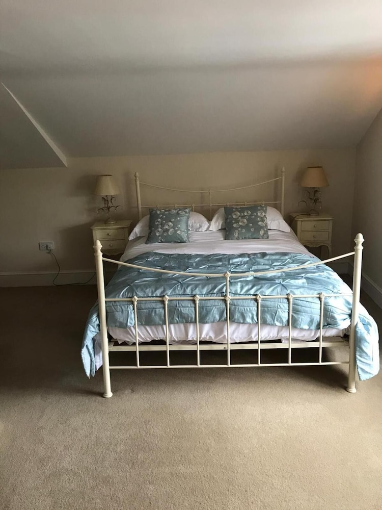 castle house bandb
