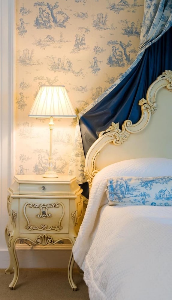 castle house bandb