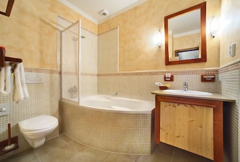 castle view apartments