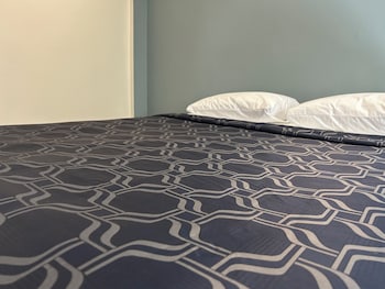 budget inn hollywood