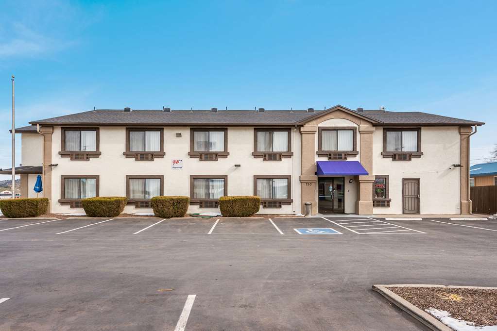 econo lodge inn and suites williams grand canyon area