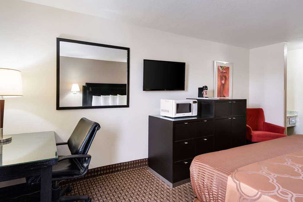 econo lodge inn and suites williams grand canyon area