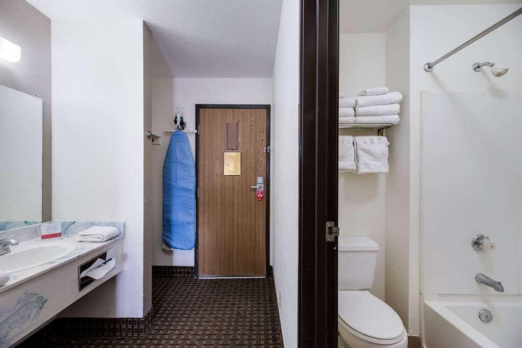 econo lodge inn and suites williams grand canyon area